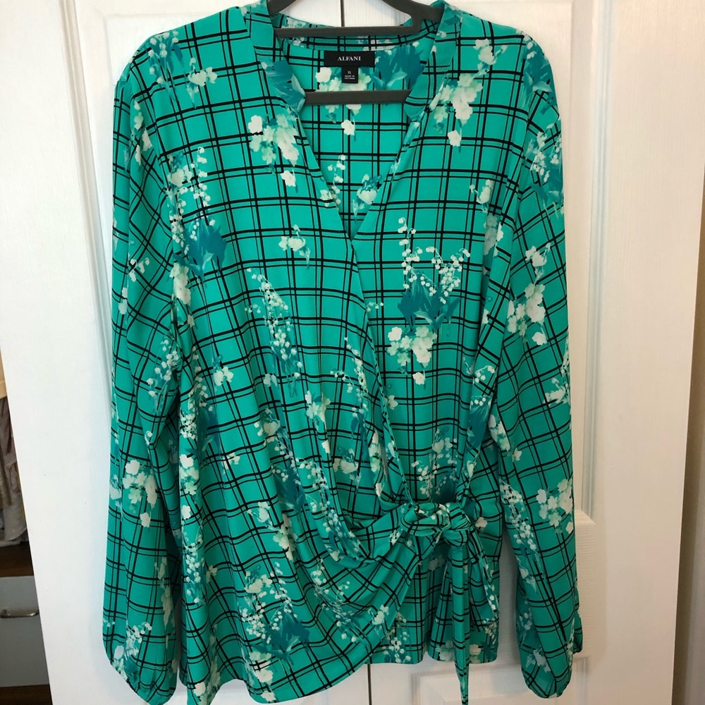 Alfani top size xl